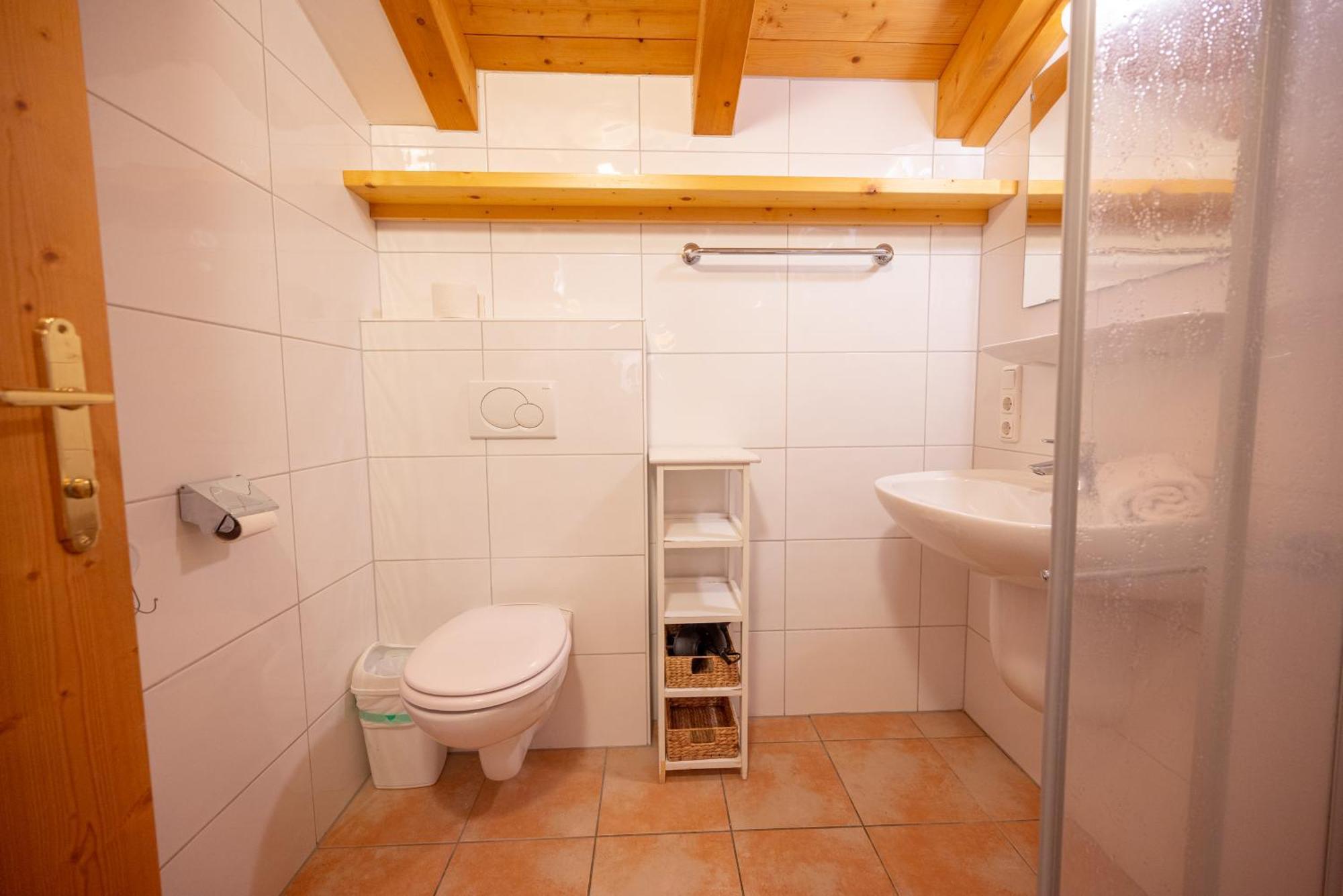All Seasons Lodge By All In One Apartments Kaprun Buitenkant foto